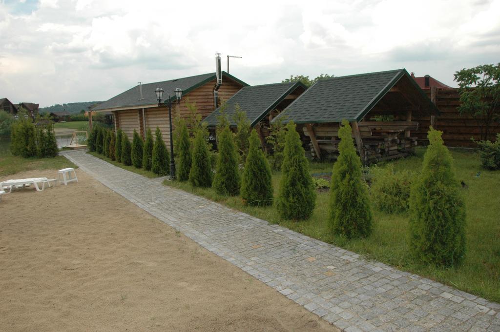 Eco Village Obukhiv Exterior photo